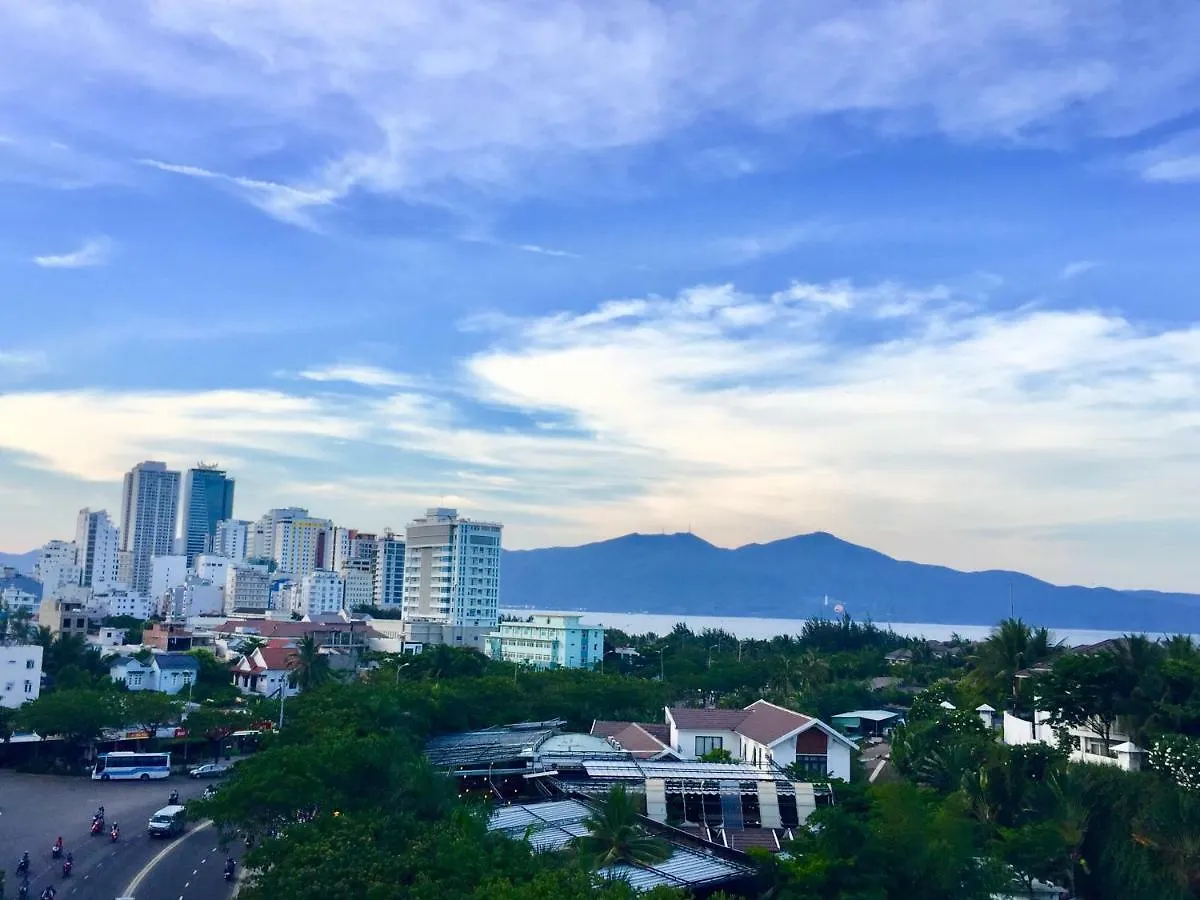 Chula Hotel Da Nang 3*,